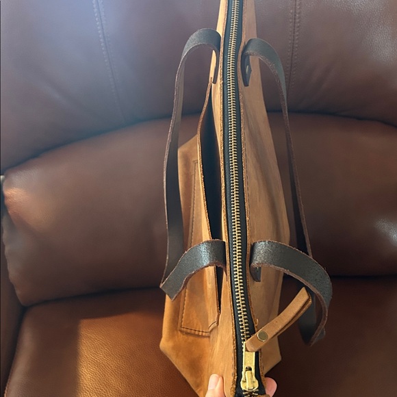 Portland Leather Goods Medium Zip Top Tote | Exterior Pocket | Tan Leather EUC - Picture 3 of 7